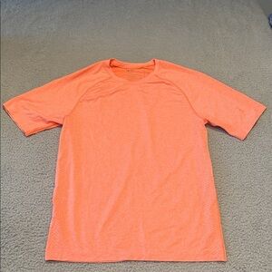 Figs Men's Bright Orange Short Sleeve Tee L